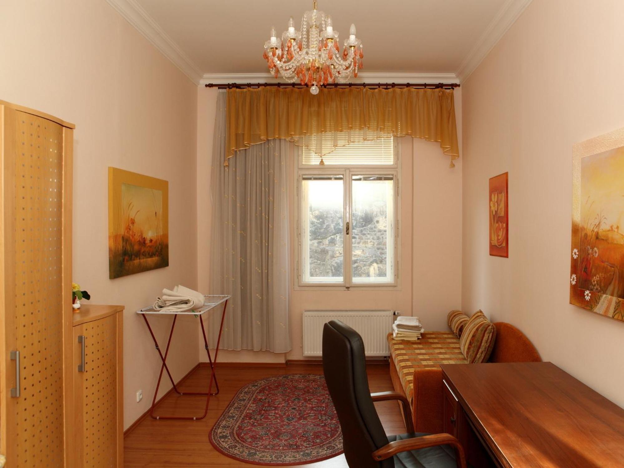 7k - Apartmány Lázeňská KLV Exterior foto